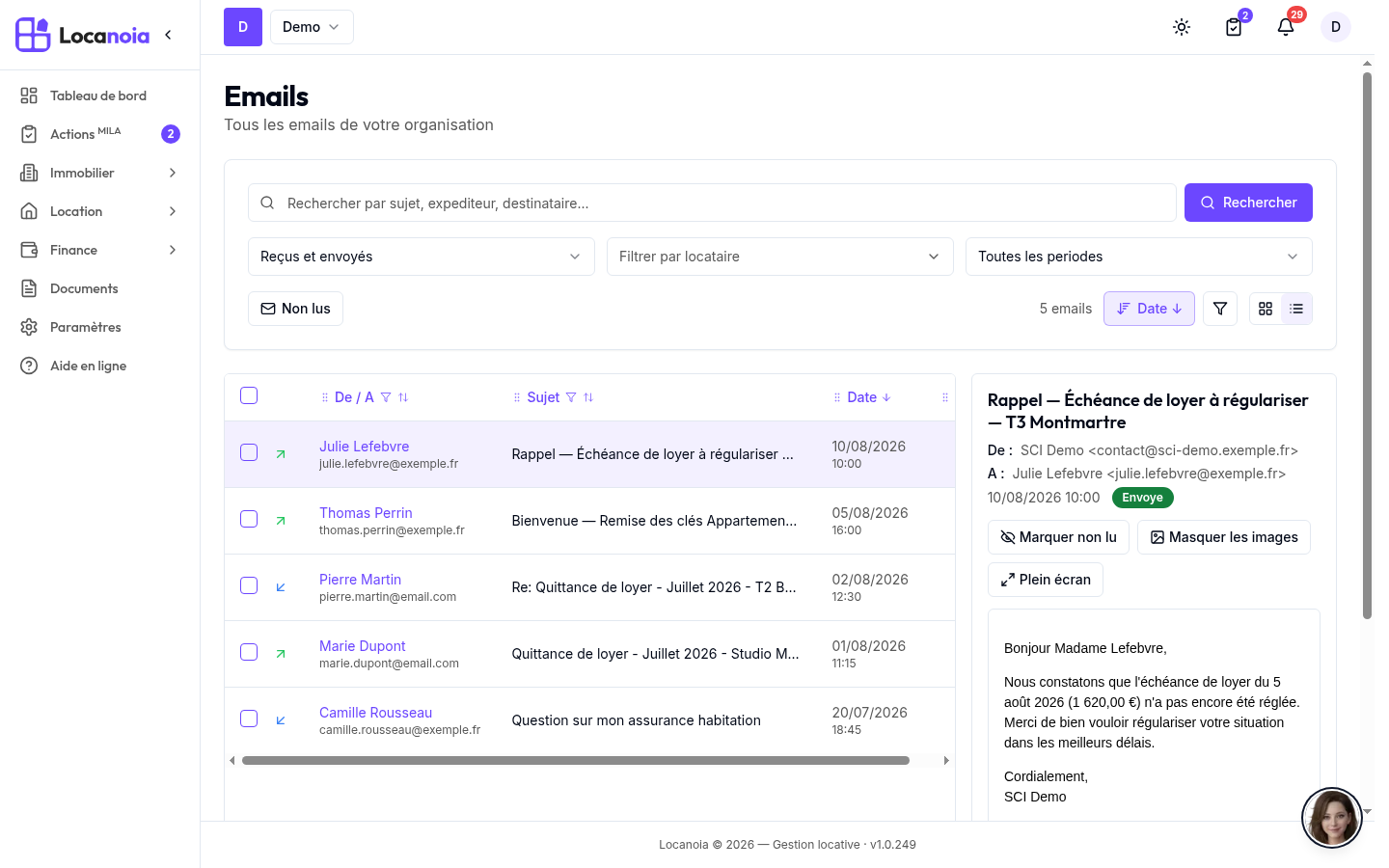 Page Emails avec liste et panneau de lecture